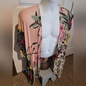 Ruggine Floral Open-Front Kimono in Pink Floral